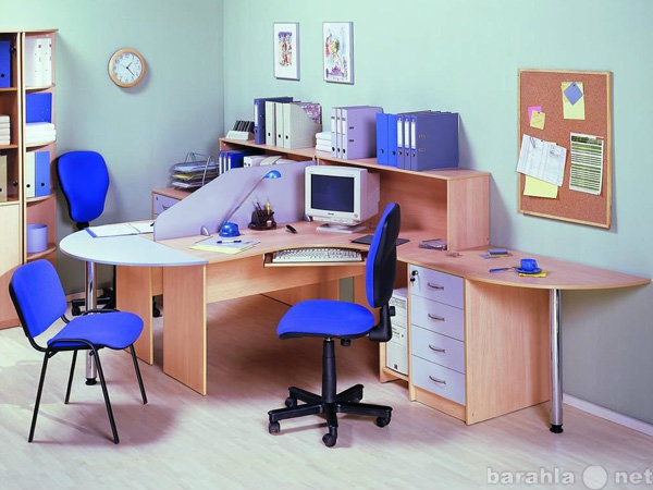 Продам: Офисные столы дешево