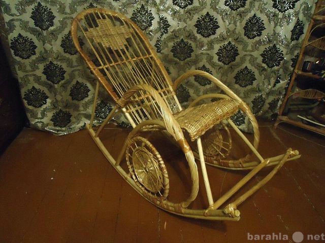 Продам: плетеное кресло