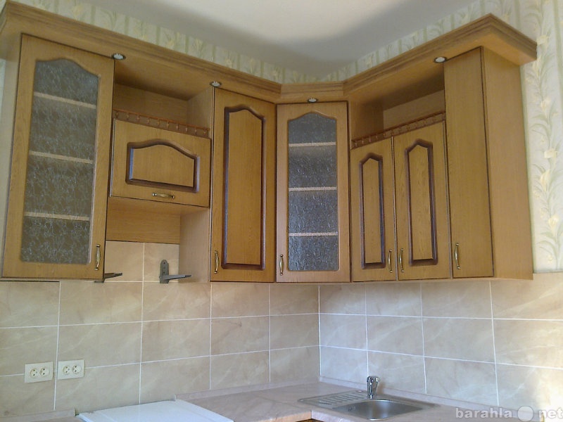 Продам: Встроенные кухонные гарнитуры