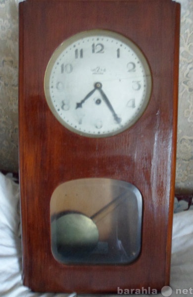 Продам: Часы настенные 1948г.