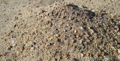 Продам: Песок крупнозернистый Карьерный