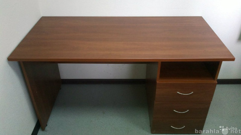 Продам: рабочий стол для офиса и дома