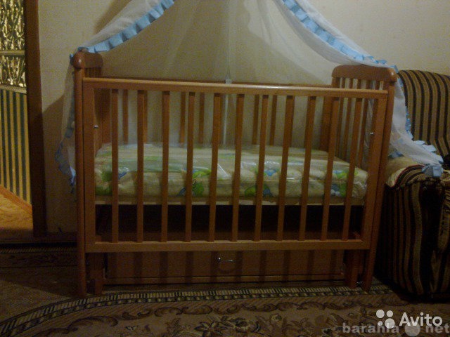Продам: Детская кроватка + матрац