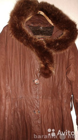 Продам: кожаное пальто