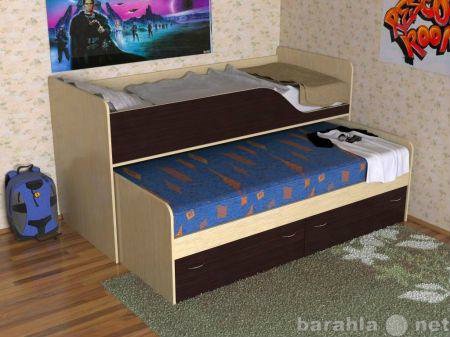 Продам: Двухъярусная кровать выкатная