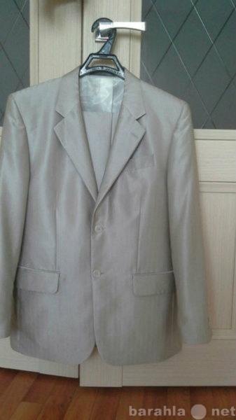 Продам: мужской костюм коллекция Valenti
