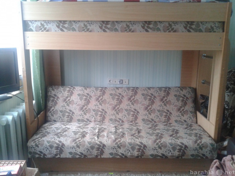 Продам: двух-ярусная кровать