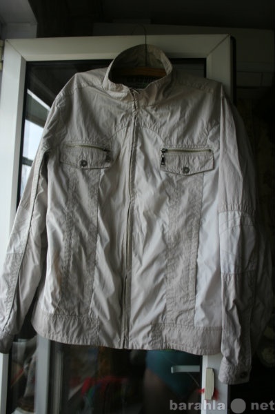 Продам: мужская лёгкая куртка