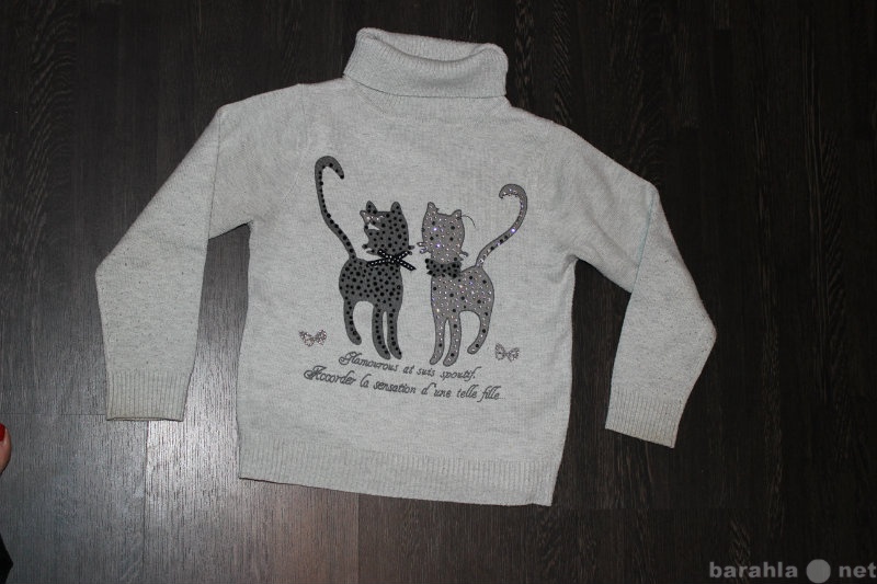 Продам: свитер для девочки рост 110