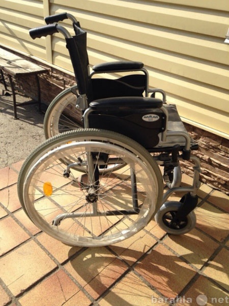 Продам: коляска для инвалидов
