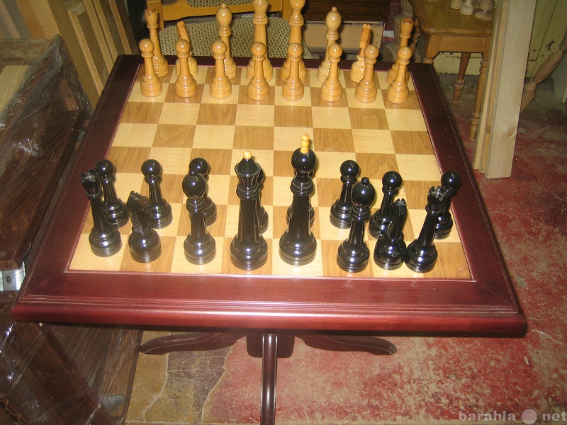 Продам: Журнальный стол с шахматами