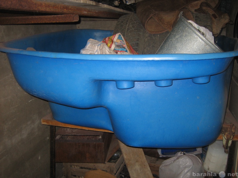 Продам: бассейн пластиковый для дачи