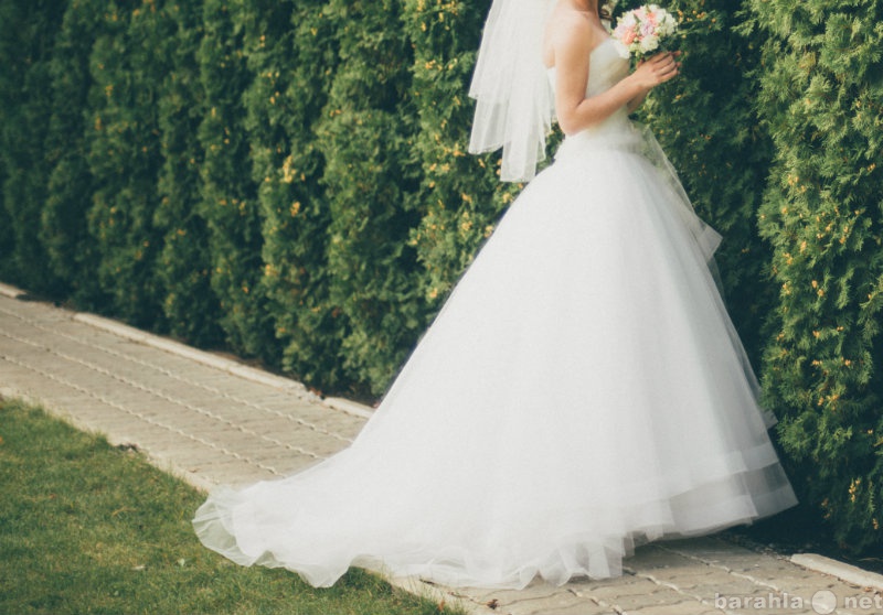 Продам: Свадебное платье от Натальи Романовой