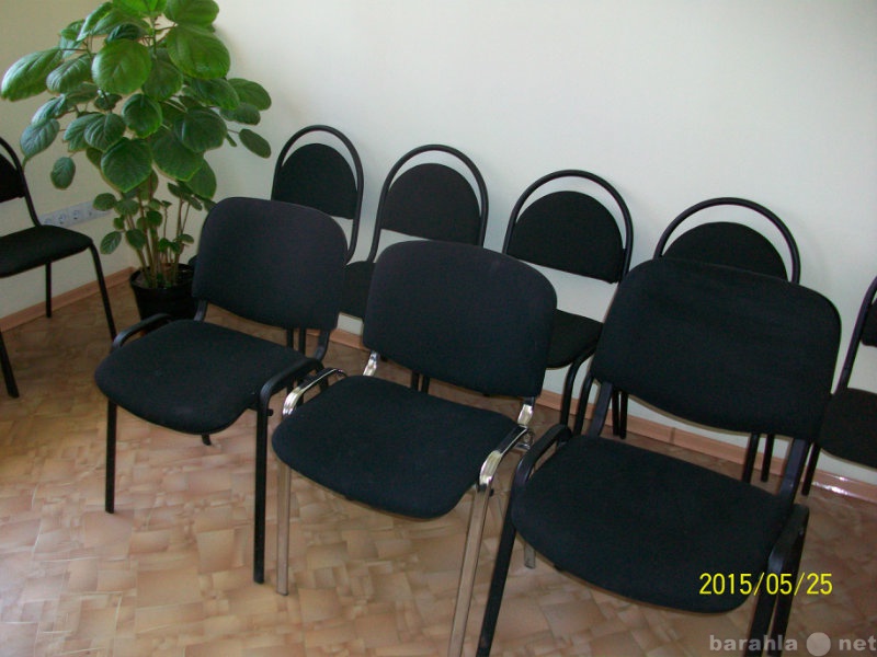 Продам: Офисные стулья 10 шт продаю