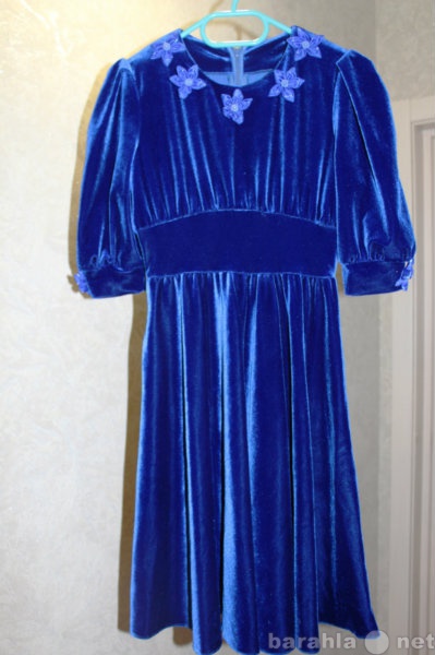 Продам: платье бархатное