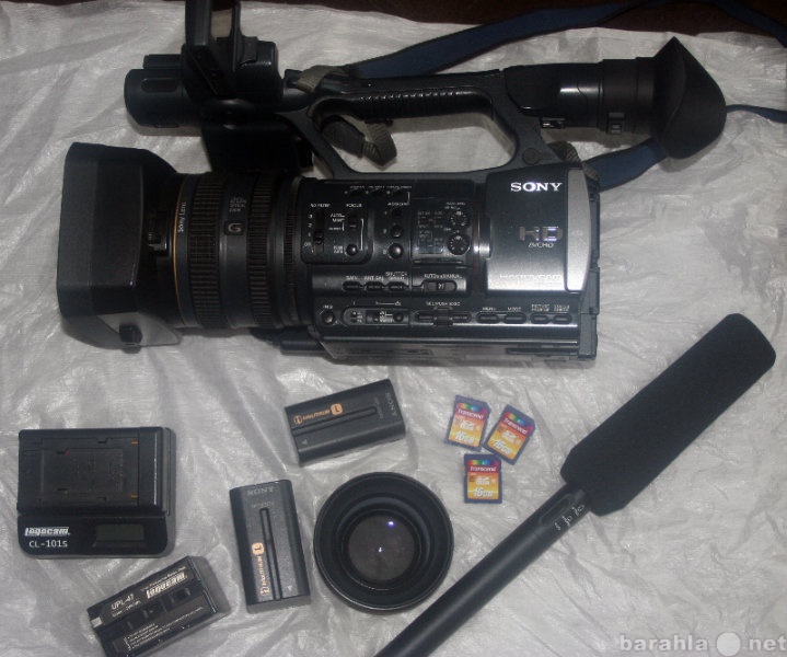 Продам: полупрофессиональную камеру