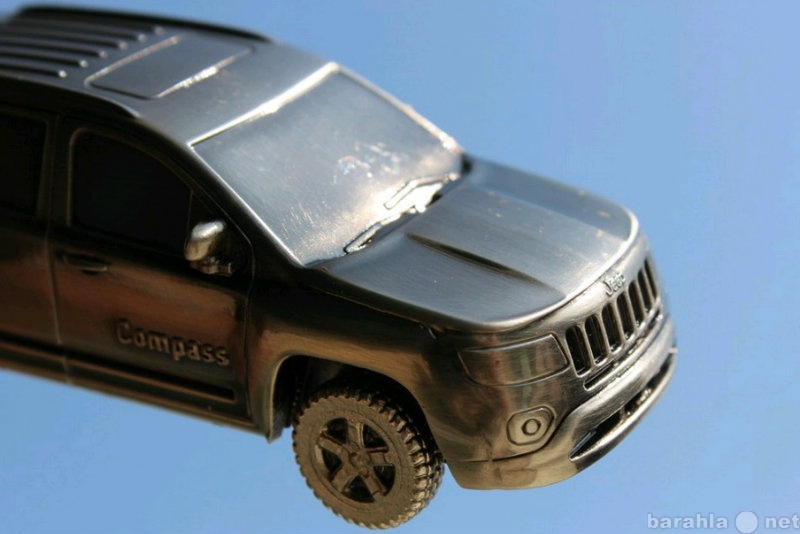 Продам: Коллекционная модель Jeep Compass
