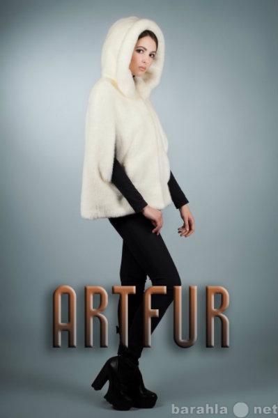 Продам: Кейп-пальто из эко-меха от ARTFUR
