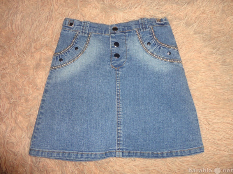 Продам: юбку джинсовую 8-10 лет