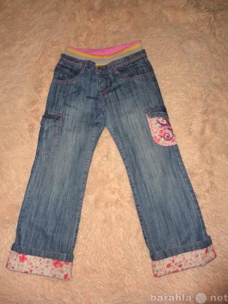 Продам: джинсы на девочку рост 120