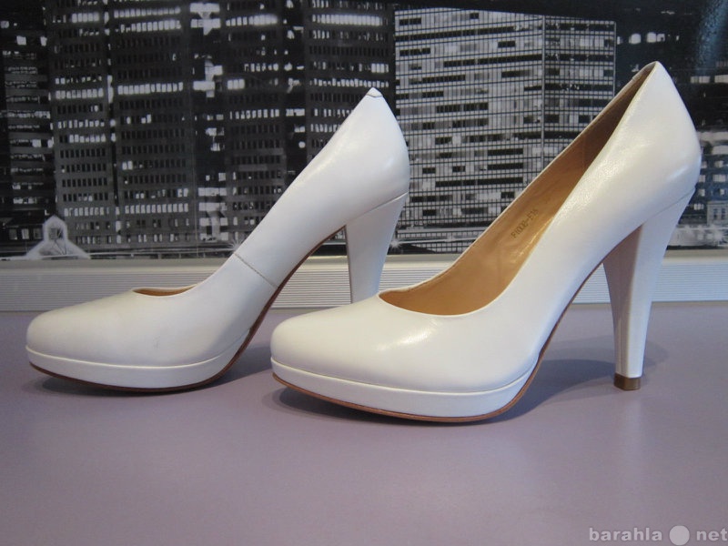Продам: Свадебные туфли, белые, размеры от 35
