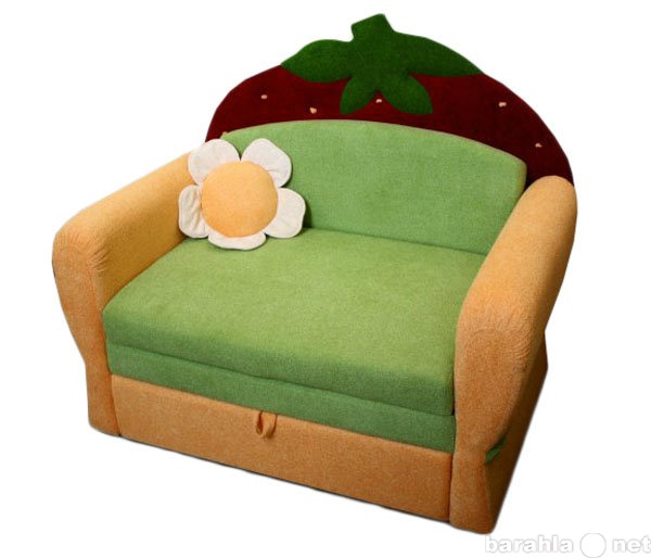 Продам: детский диван новый Ягодка