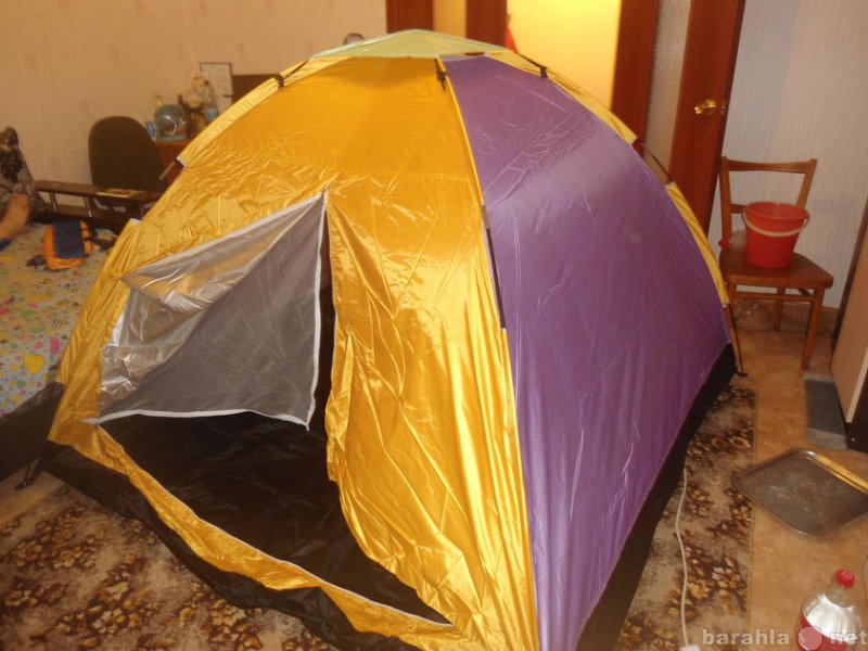 Продам: Палатка трехместная 2000*2000*1300