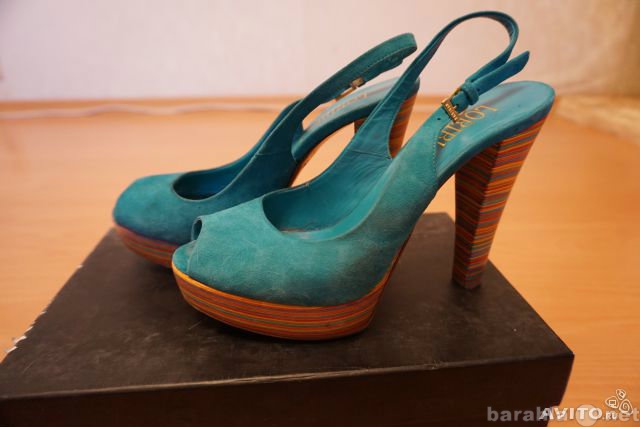 Продам: Туфли небесно-голубого цвета