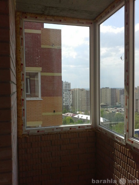 Продам: Пластиковые окна БУ на балкон