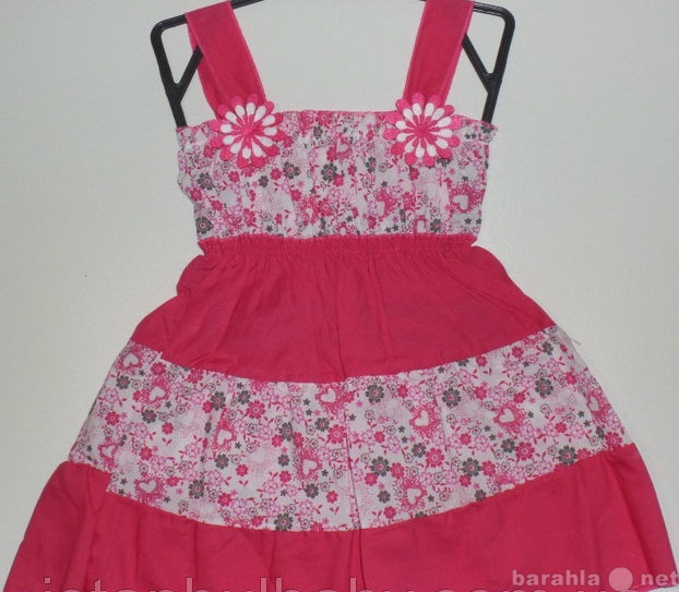 Продам: красивое нарядное платье р-р 104