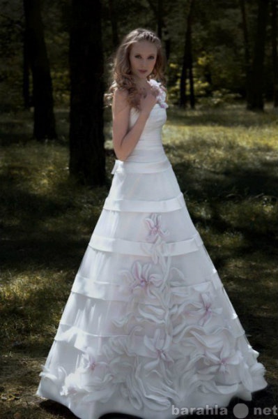 Продам: Свадебное платье Papilio