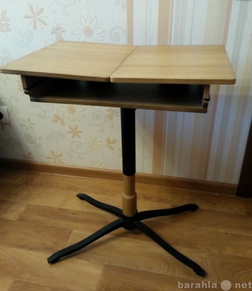 Продам: Столик для ноутбука из IKEA