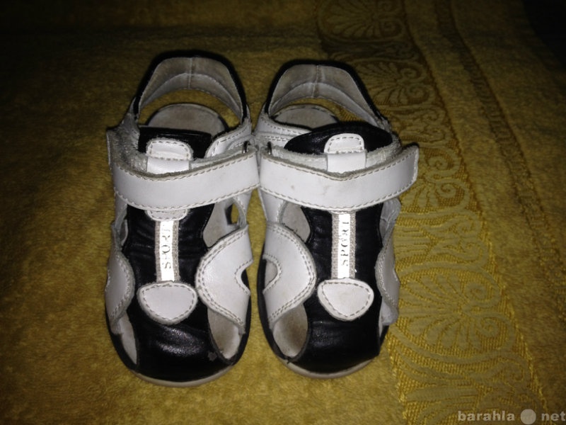 Продам: кроссовки сандали для мальчика