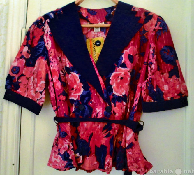 Продам: Женская блузка 44-46 размера
