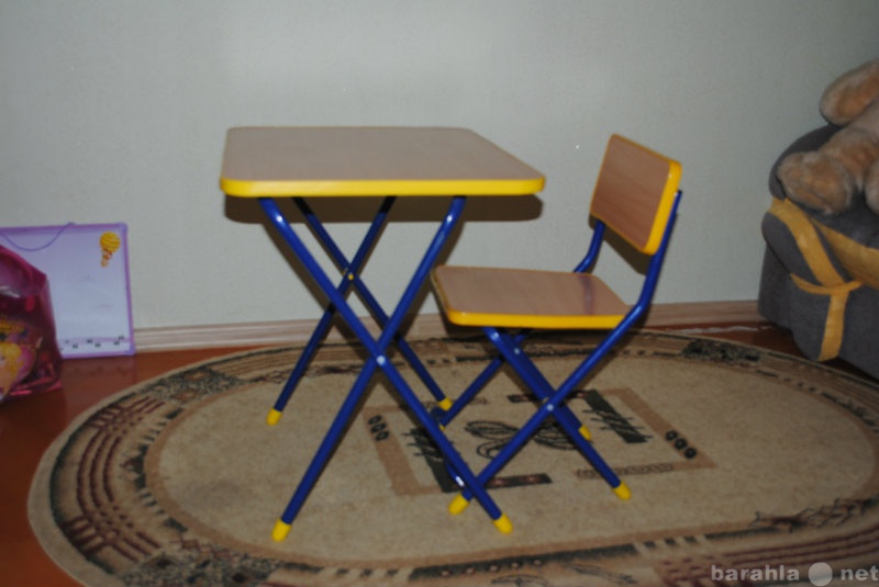 Продам: Стол и стул для дошкольника