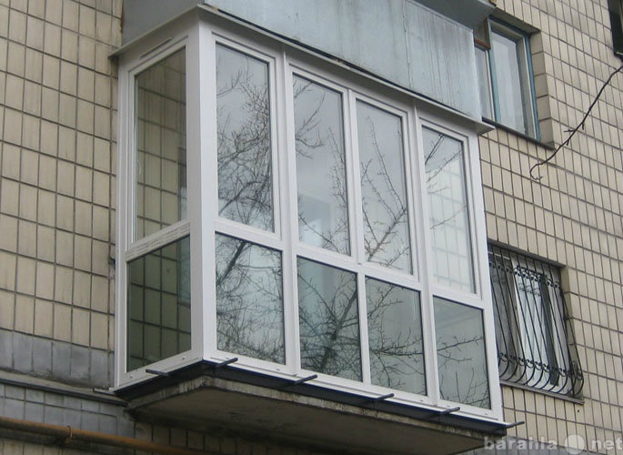 Продам: Балкон. балкон С крышей