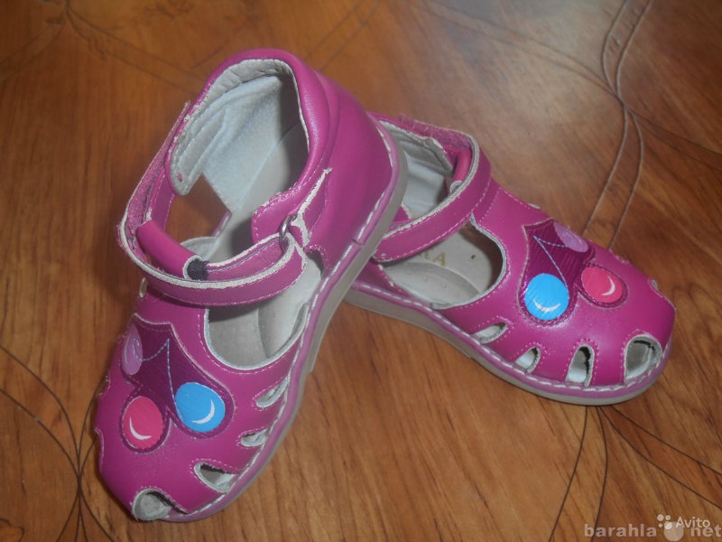 Продам: сандали для девочки
