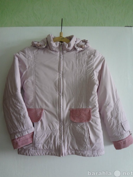 Продам: куртку для девочки