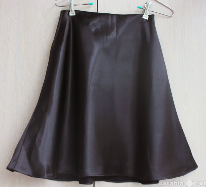 Продам: Атласная юбка