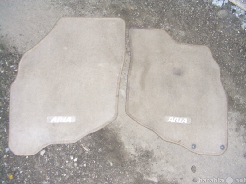 Продам: Ворсовые коврики от Honda Fit Aria