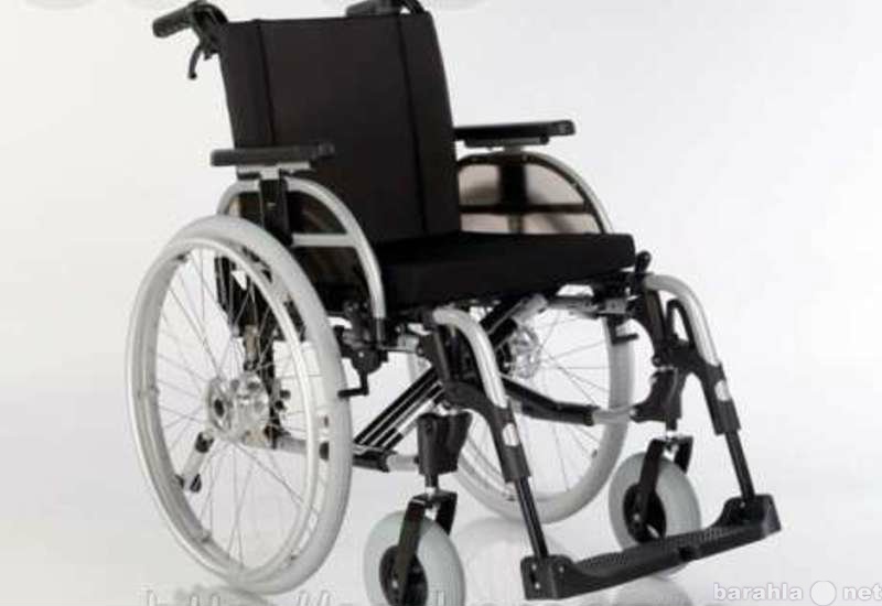 Продам: кресло-коляска для инвалидов
