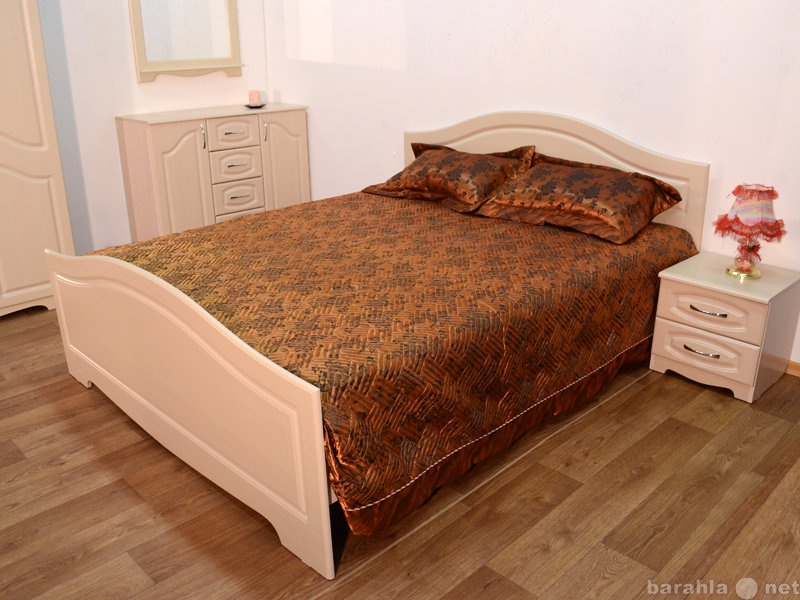 Продам: Кровать каркасная 2х10 200x160 "Ве