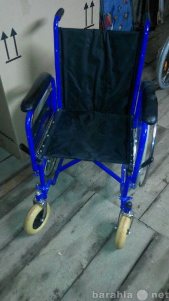 Продам: Инвалидную коляску