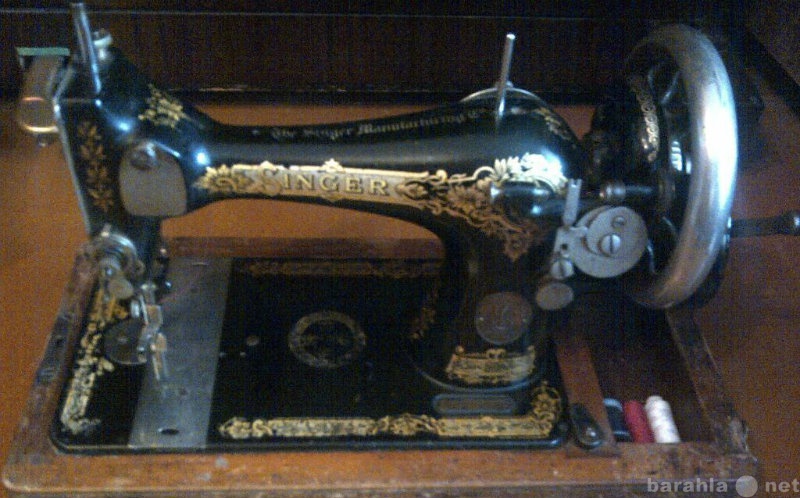 Продам: Антикварная ручная швейная машина