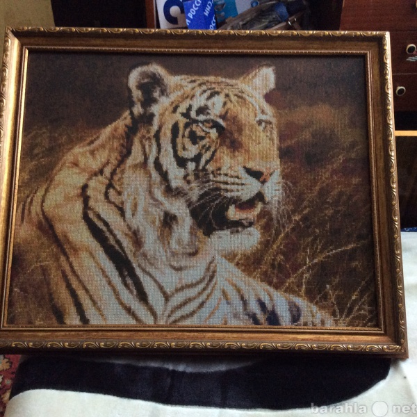 Продам: Картина крестиком "Тигр"