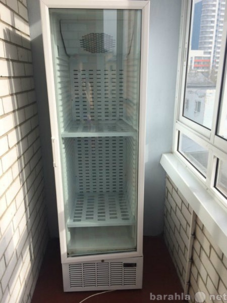 Продам: Холодильная витрина б/у