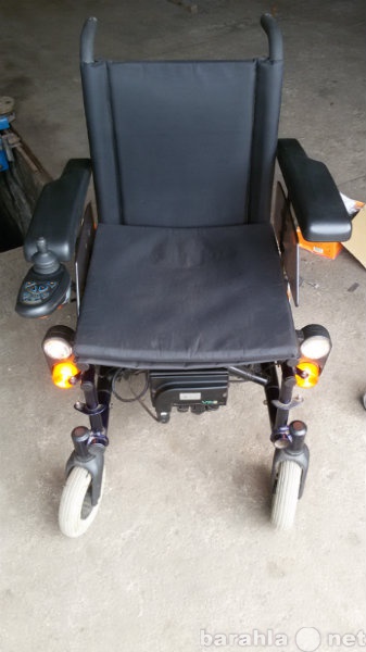 Продам: Инвалидная коляска с электроприводом