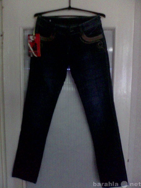 Продам: Новые женские джинсы