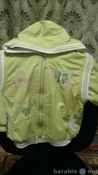Продам: курточка для девочки 98-104  размер