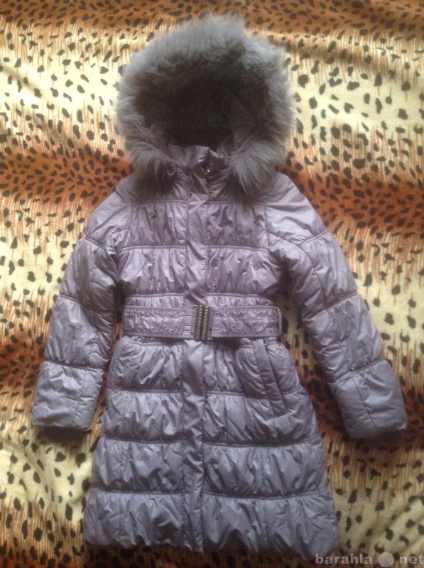 Продам: Зимнее пальто для девочки
